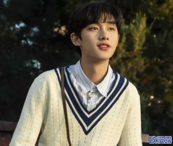 国产AV麻豆美艳房东苏语棠,最新作品引发热议,粉丝期待新角色展现更多魅力与风格 国产AV麻豆美艳房东苏语棠,最新作品引发热议,粉丝期待新角色展现更多魅力与风格