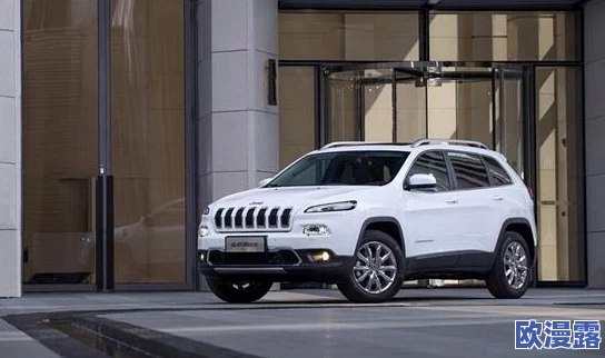 桃红色jeep界:探讨桃红色在越野车文化中的独特魅力与市场影响力分析 桃红色jeep界:探讨桃红色在越野车文化中的独特魅力与市场影响力分析