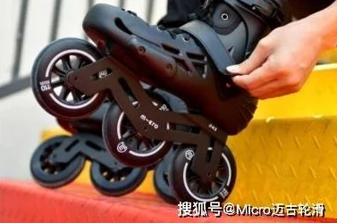 男生和女生一起修轮滑鞋免费,享受快乐时光,共同提升技能,结交新朋友的绝佳机会! 男生和女生一起修轮滑鞋免费,享受快乐时光,共同提升技能,结交新朋友的绝佳机会!
