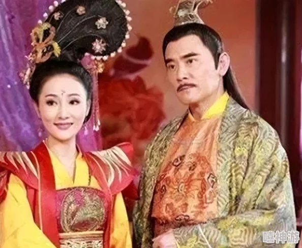 上官婉儿拿一支笔稿自己视频,展现才华与创意,引发网友热议与关注 上官婉儿拿一支笔稿自己视频,展现才华与创意,引发网友热议与关注
