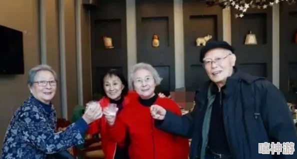 沈娜娜苏清歌团圆火锅免费观看,网友热议:这场聚会真是太温馨了,大家都期待能看到更多精彩瞬间! 沈娜娜苏清歌团圆火锅免费观看,网友热议:这场聚会真是太温馨了,大家都期待能看到更多精彩瞬间!