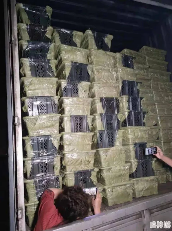 黑料pom海角:网友热议其内容真实性,纷纷表示对平台监管的担忧与期待,呼吁加强信息审核机制 黑料pom海角:网友热议其内容真实性,纷纷表示对平台监管的担忧与期待,呼吁加强信息审核机制