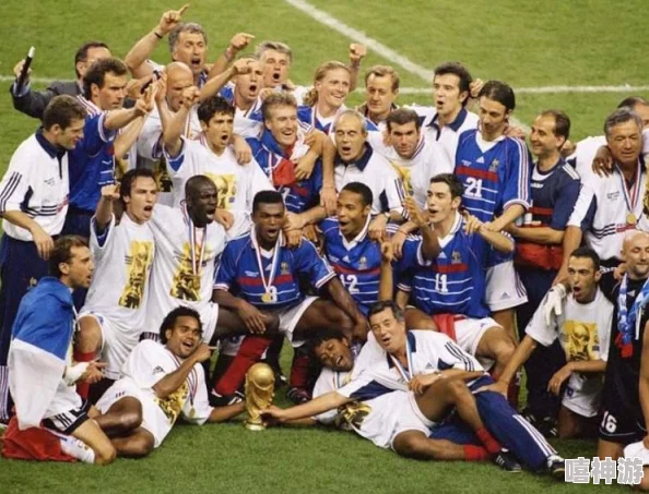 黑人狂躁日韩妞:探讨跨文化交往中的情感冲突与社会认同问题,揭示对多元文化的理解与包容的重要性 黑人狂躁日韩妞:探讨跨文化交往中的情感冲突与社会认同问题,揭示对多元文化的理解与包容的重要性