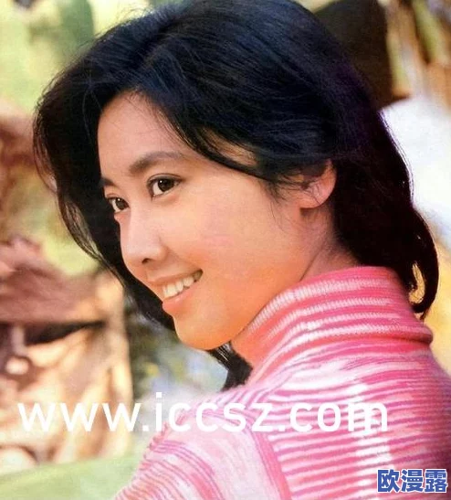 美乳粉嫩妹子:探讨年轻女性在社交媒体上展示自我形象的心理与社会影响 美乳粉嫩妹子:探讨年轻女性在社交媒体上展示自我形象的心理与社会影响