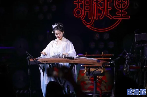 铜铜铜铜铜锵锵锵锵：探讨中国传统乐器与现代音乐的融合，展现文化传承与创新的独特魅力