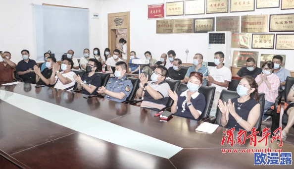 榨精神病4-5:深入分析该系列作品中的心理描绘与角色发展,探讨其对观众情感的影响及社会反响 榨精神病4-5:深入分析该系列作品中的心理描绘与角色发展,探讨其对观众情感的影响及社会反响