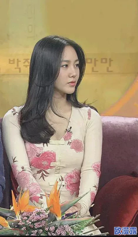 日本少妇xxx：曝光她与知名演员的绯闻，引发网友热议和质疑