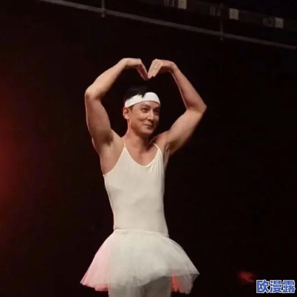 欧美野外猛男的大粗鳮:传闻他在拍摄时意外受伤,竟引发了众多粉丝的热议与关注! 欧美野外猛男的大粗鳮:传闻他在拍摄时意外受伤,竟引发了众多粉丝的热议与关注!