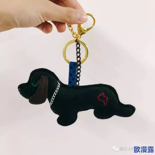 “裙子里什么都没有去逛街”,网友直言:这种时尚真是太大胆,似乎不怕引起围观! “裙子里什么都没有去逛街”,网友直言:这种时尚真是太大胆,似乎不怕引起围观!