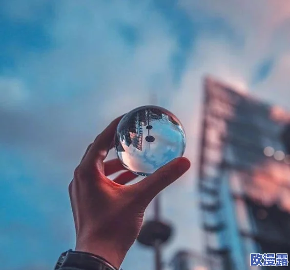 胡桃哭着说不能再抄了，令人震惊的原因竟是她面临严重的学业危机和心理压力！