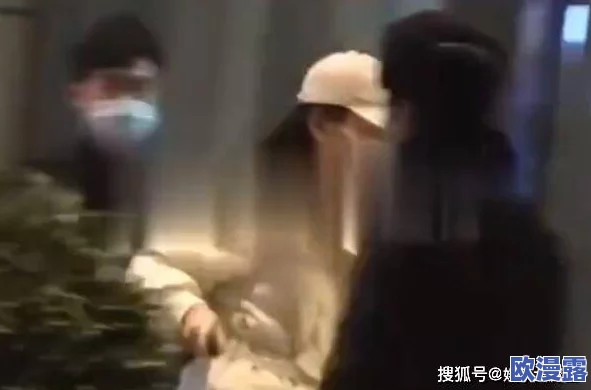 震惊！2008年照片门在哪里有？揭开不为人知的秘密，引发网友热议与追踪！