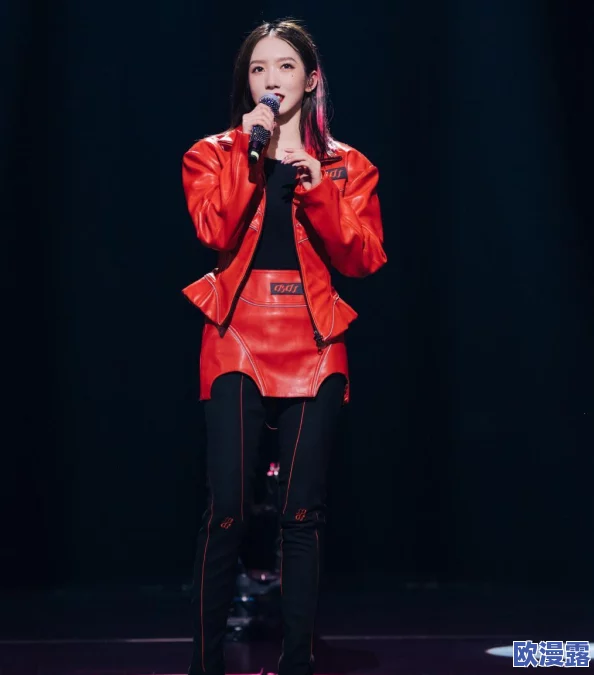 大陆第一女rapper欢迎您，展现她在音乐界的独特魅力与风格，带您领略华语说唱的无限可能