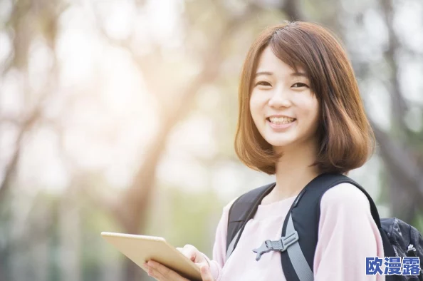 十大汚汚软件排行：令人震惊的黑暗面揭露，用户隐私被悄然侵犯！