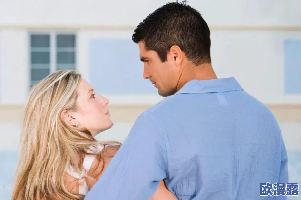 男人日女人bb：探讨两性关系中的情感交流与理解，如何在现代社会中实现平等与尊重的互动方式
