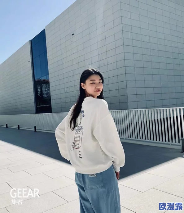 国产美女久久久：最新动态揭示了她们在时尚界的崭露头角与多元化发展趋势，令人期待未来更多精彩表现！