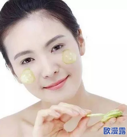 原神申鹤的裸妆水乳:适合不同肤质的美容功效与使用技巧,打造自然透亮妆容的秘密所在 原神申鹤的裸妆水乳:适合不同肤质的美容功效与使用技巧,打造自然透亮妆容的秘密所在