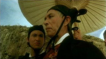 东方不败手游深度解析：华山门派技能全介绍与门派选择攻略指南