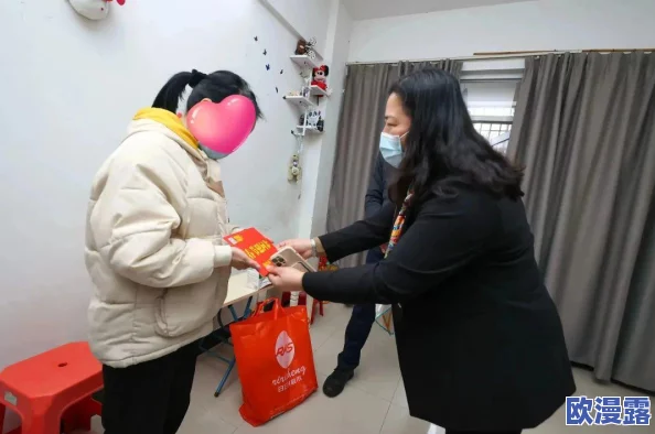 母亲开始慢迎迎合小心孩子，关注心理健康与教育方式的转变，助力孩子全面发展与成长