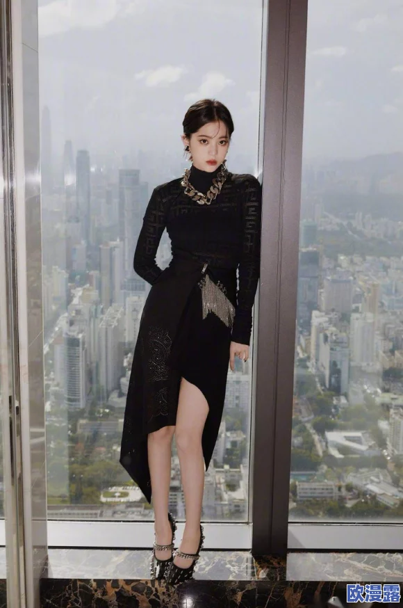 五十六十老熟女HD60：探讨成熟女性的魅力与生活态度，展现她们独特的人生经历与智慧之美
