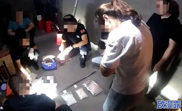 美女被叉叉:警方已介入调查,相关嫌疑人被抓获,案件进展引发社会广泛关注与讨论 美女被叉叉:警方已介入调查,相关嫌疑人被抓获,案件进展引发社会广泛关注与讨论