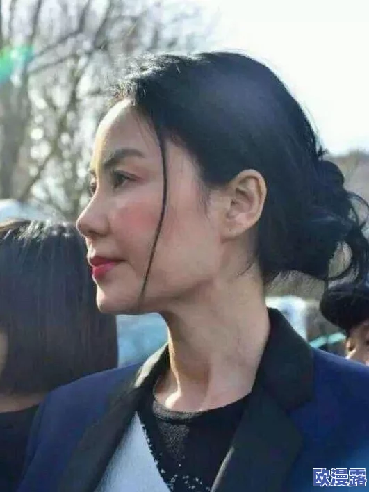 欧美又粗又硬又黄又爽视频，许多网友认为这种内容过于露骨，不适合未成年人观看，同时也引发了对网络监管的讨论