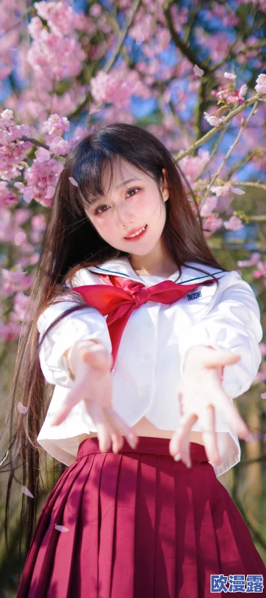 樱花校园1.042.13破解版最新动态：全新功能上线，游戏体验大幅提升，玩家反馈积极