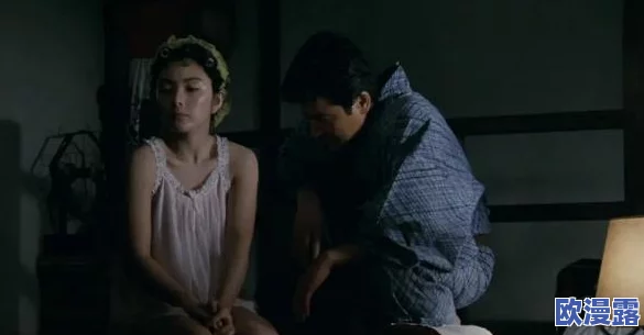 禁忌之恋:两男一女的肉欲纠缠与情感交织 禁忌之恋:两男一女的肉欲纠缠与情感交织