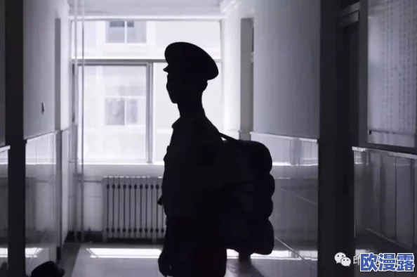 探索男男互操文的魅力与禁忌:情感、欲望与身体的交织 探索男男互操文的魅力与禁忌:情感、欲望与身体的交织