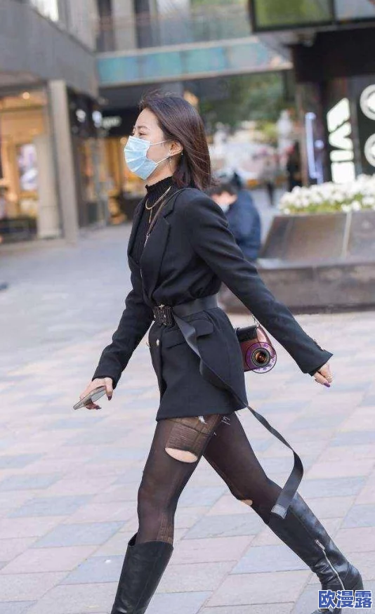亚洲国产精品久久久久制服：最新潮流趋势与时尚搭配技巧，助你轻松驾驭多样风格！