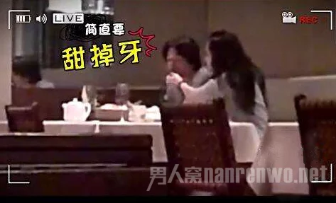 色女生玩男生鸡图片引发热议网友纷纷评论称这是一种新型的社交方式并讨论其背后的文化意义 色女生玩男生鸡图片引发热议网友纷纷评论称这是一种新型的社交方式并讨论其背后的文化意义