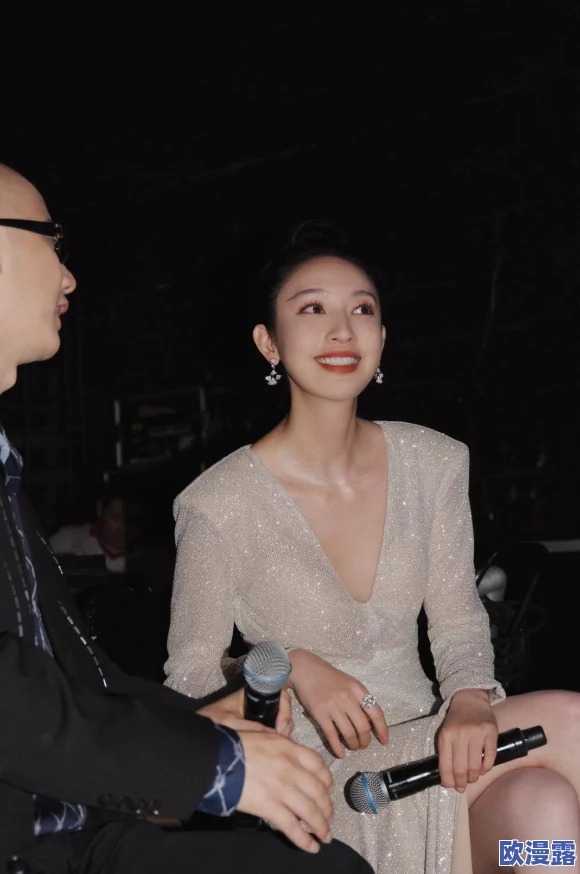 18美女腿打开无遮软件引发热议网友纷纷点赞称赞美腿魅力无穷让人目不转睛 18美女腿打开无遮软件引发热议网友纷纷点赞称赞美腿魅力无穷让人目不转睛