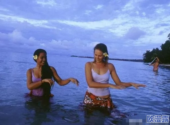 美女裸泳无遮挡图片引发热议相关法律法规讨论不断升级社会对隐私权与公共道德的关注日益增强 美女裸泳无遮挡图片引发热议相关法律法规讨论不断升级社会对隐私权与公共道德的关注日益增强